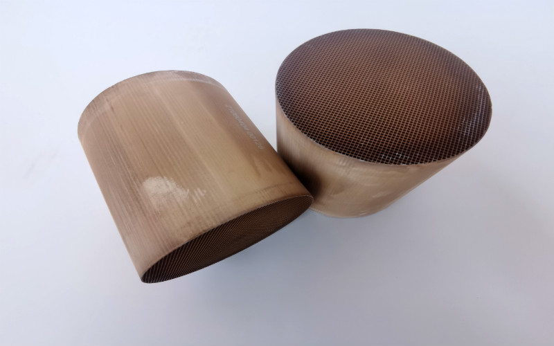 Platin-metallischer keramischer Bienenwaben-Katalysator-Bienenwaben-Störungsbesuch-Katalysator 100cell 200cell